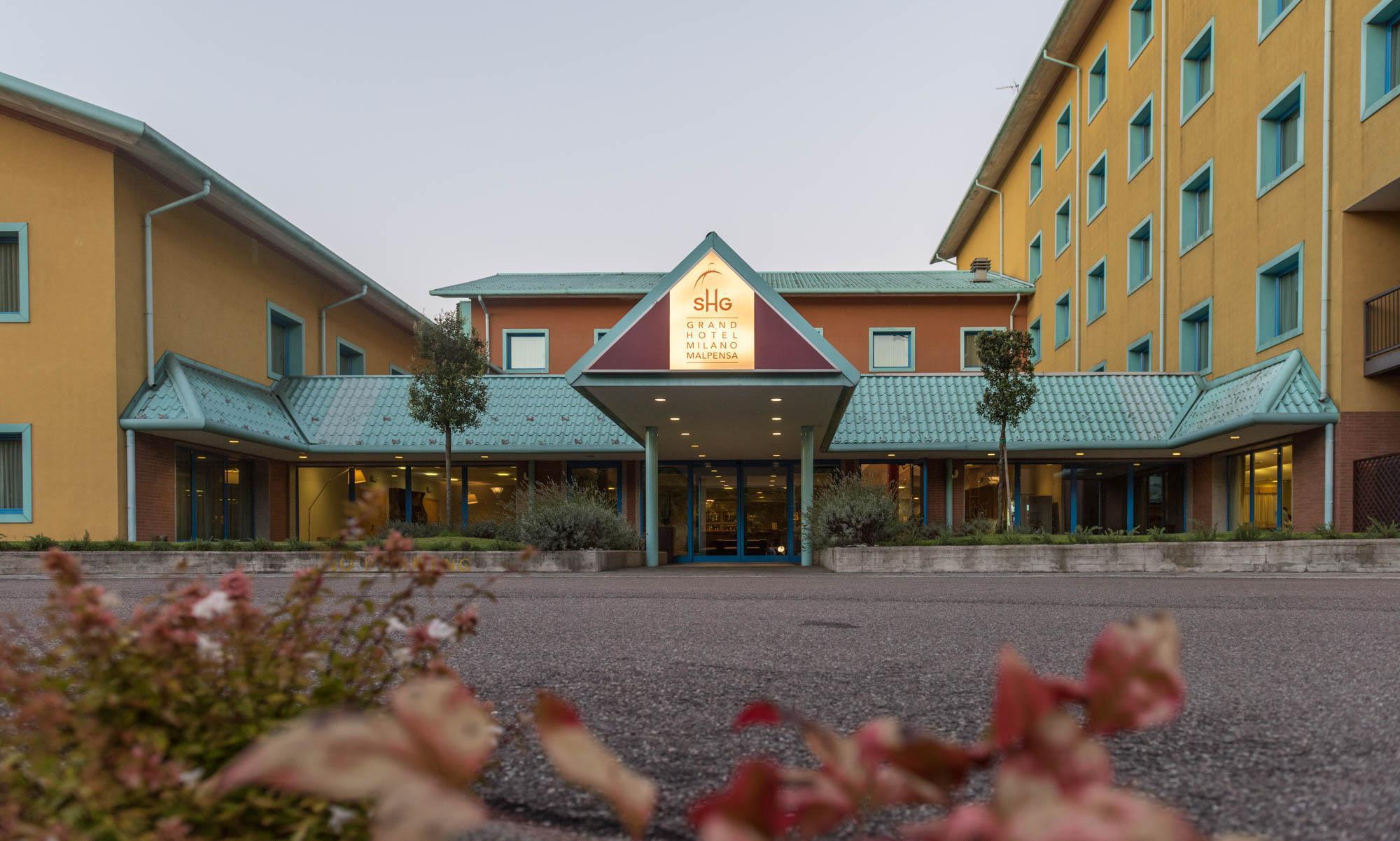 Hilton Garden Inn Milan Malpensa Somma Lombardo Exterior foto