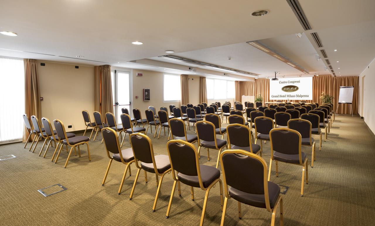 Hilton Garden Inn Milan Malpensa Somma Lombardo Exterior foto